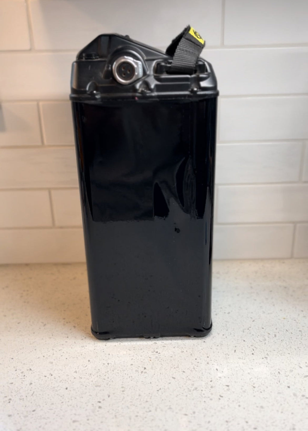 "Invisible" Gloss Black Surron Battery Wrap