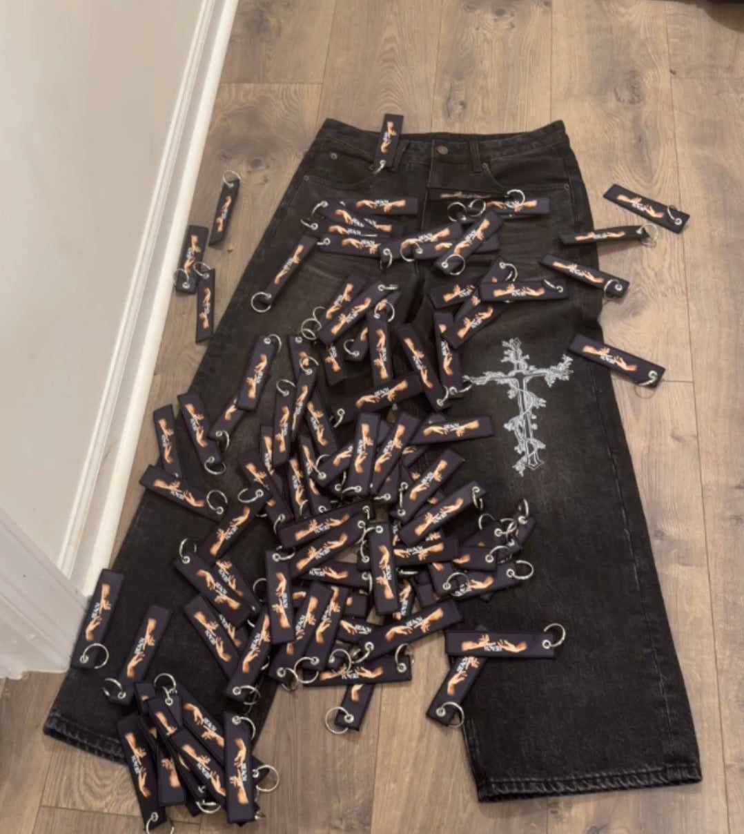 Reach baggy jeans