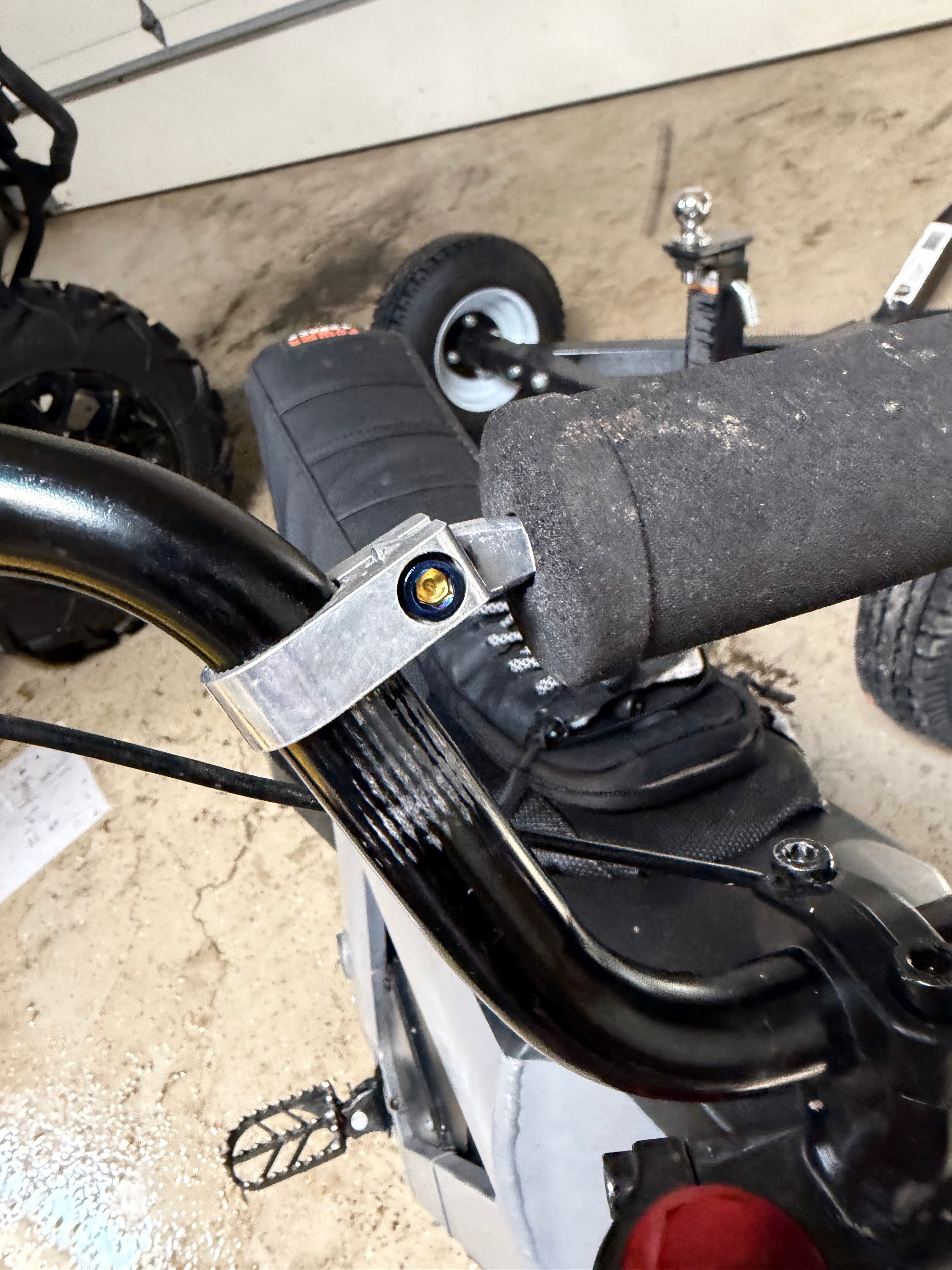 BAR PAD PLATED TITANIUM   (2pcs)